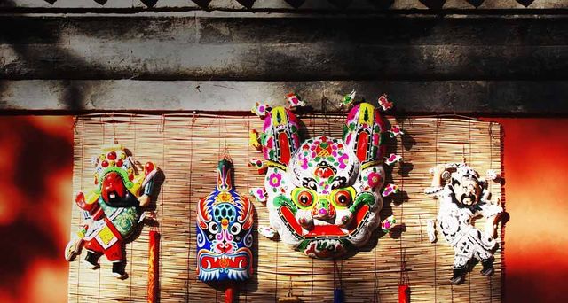春节期间的传统中国饰品