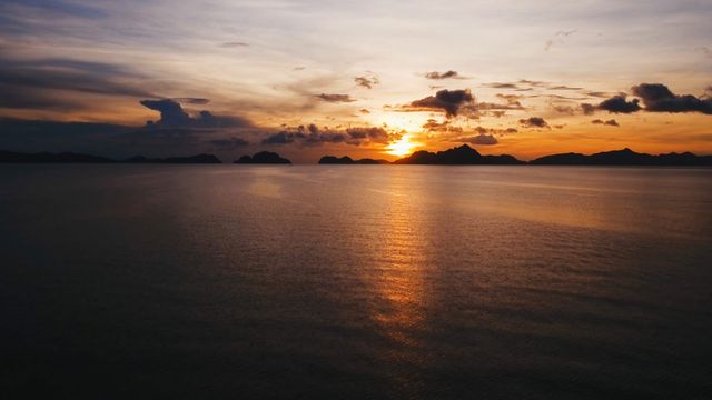 艾尔尼多自然保护区内巴奎湾的景观，菲律宾巴拉望省